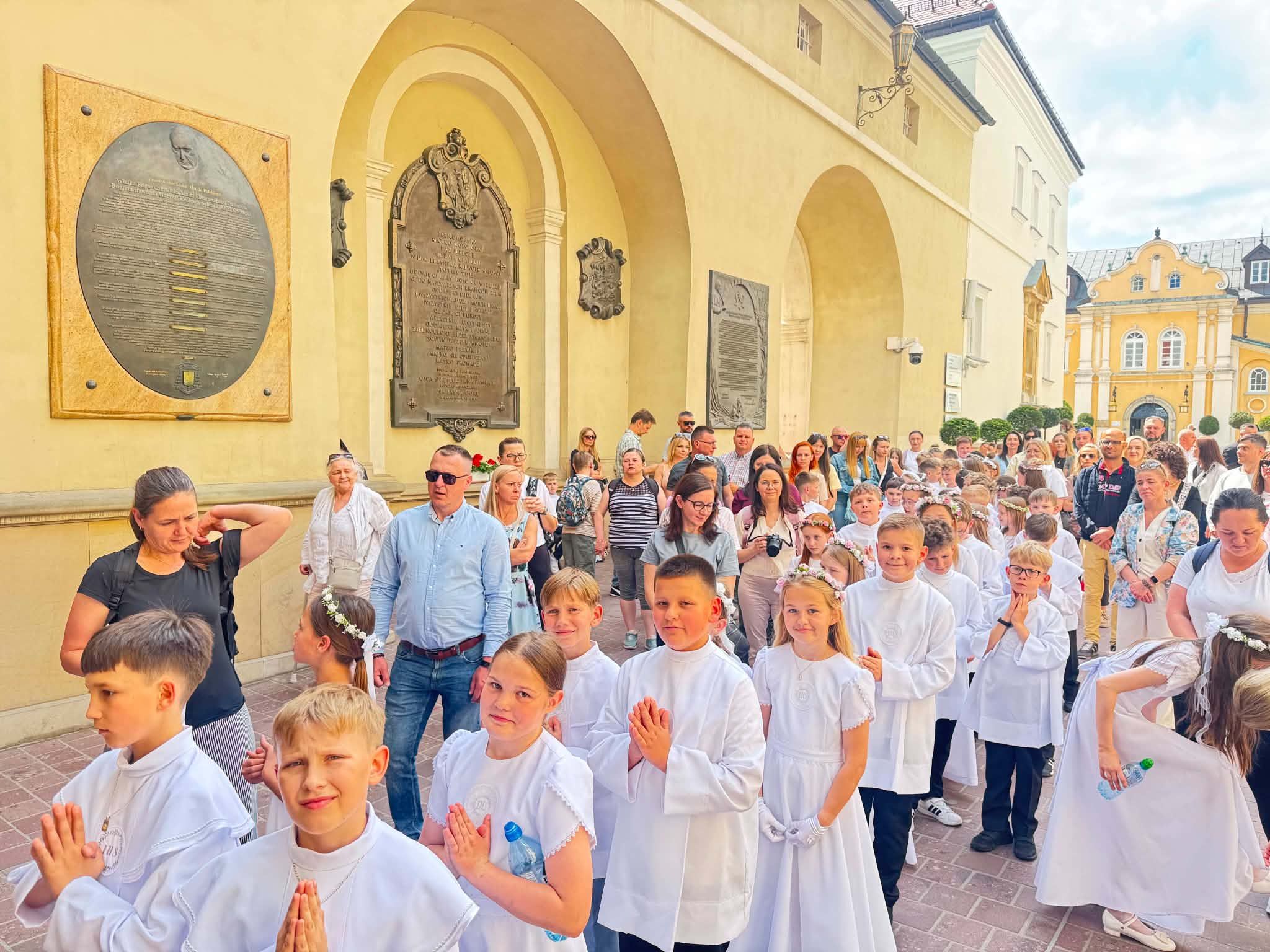Pielgrzymka dzieci komunijnych