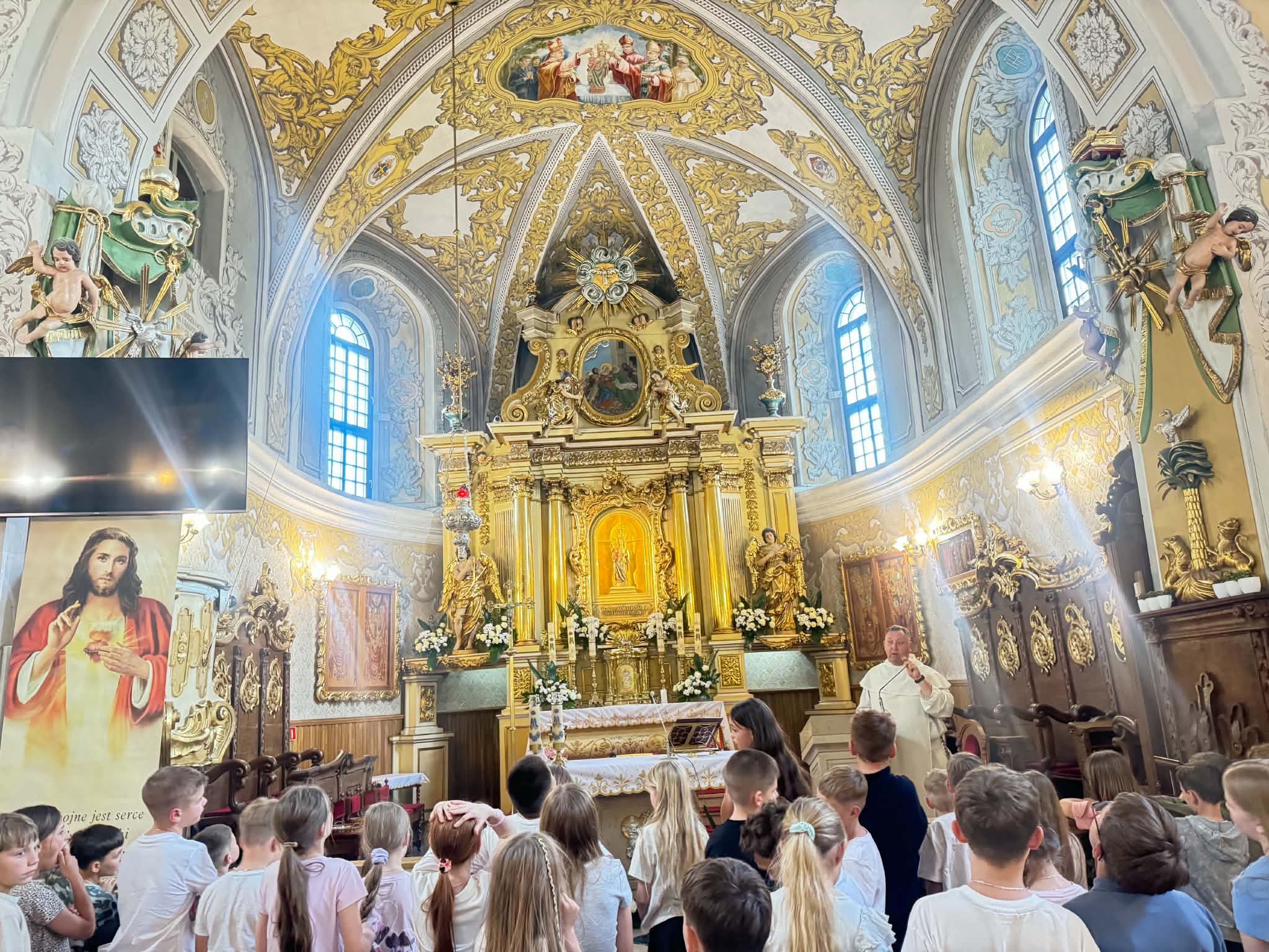Pielgrzymka dzieci komunijnych